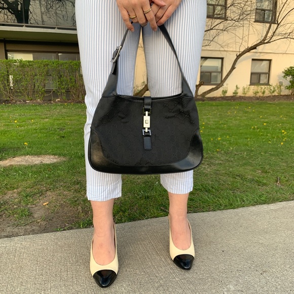 Authentic VTG Chanel Slingbacks